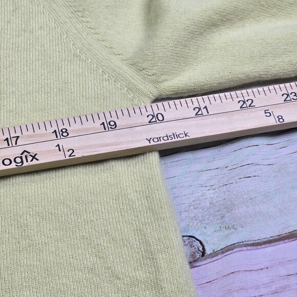 Hardenglen Womens V-Neck Cashmere Sweater Small Pale Yellow Made In Scotland - Picture 6 of 7